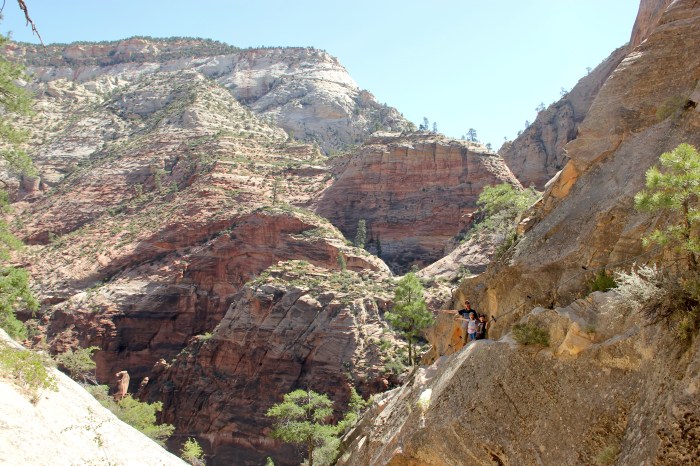 072EEDF7-77FB-4B12-8B37-2BB5C4A29D53