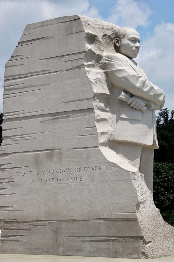 0D6EAA67-5BB2-4A53-83A9-C58DE91E2FD9